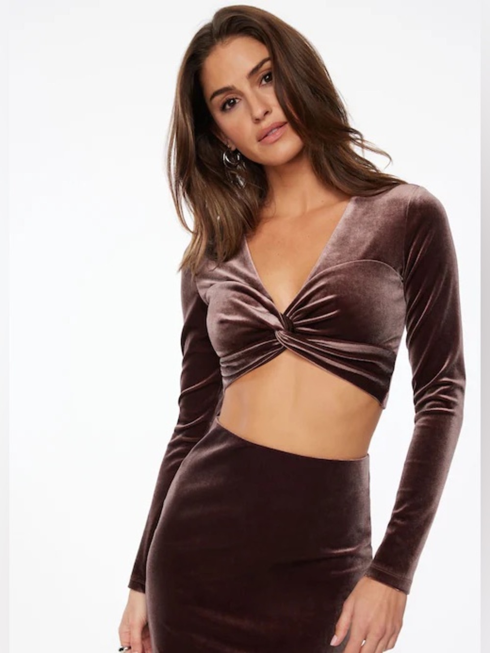 DYNAMITE | Velvet Deep V-Neck Crop Top